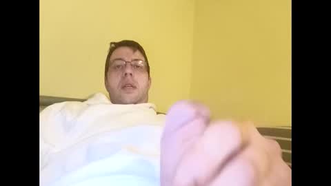 Snapshot of whatwouldyouliketosee chatting on February 2025 06:24:02 PM stoffy online show from February 2025 06:24:02 PM