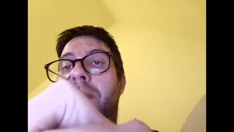 Snapshot of whatwouldyouliketosee chatting on October 2025 03:01:02 AM stoffy online show from October 2025 03:01:02 AM