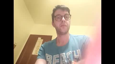 Snapshot of whatwouldyouliketosee chatting on March 2026 08:48:01 PM stoffy online show from March 2026 08:48:01 PM