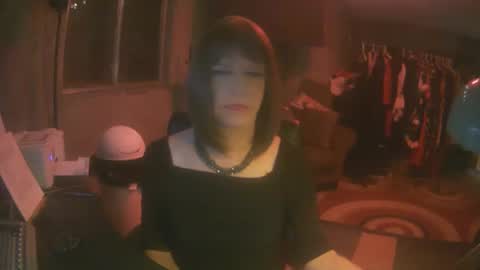 Whisper online show from October 2025 05:00:02 AM