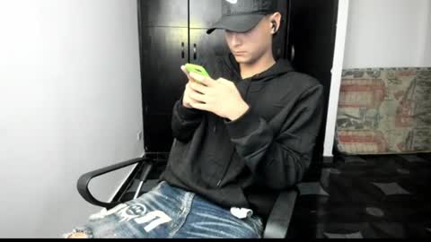 Snapshot of white_master444 chatting on June 2026 04:57:01 AM white online show from June 2026 04:57:01 AM
