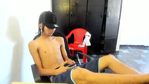 Snapshot of white_master444 chatting on July 2026 06:48:01 PM white online show from July 2026 06:48:01 PM