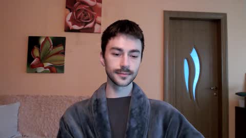 Tom online show from October 2025 12:13:02 PM