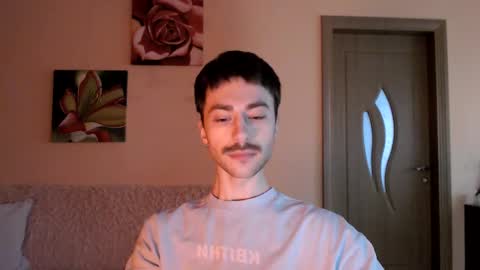 Tom online show from December 2025 11:48:01 AM