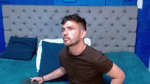 Dylan white online show from February 2025 08:31:01 PM