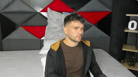 Dylan white online show from March 2025 06:12:01 PM