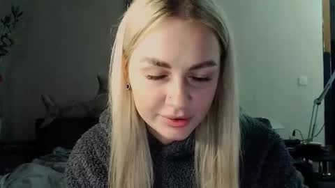 whitehex666 online show from November 2025 04:55:01 PM