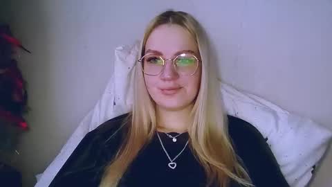 whitehex666 online show from January 2026 08:08:02 AM