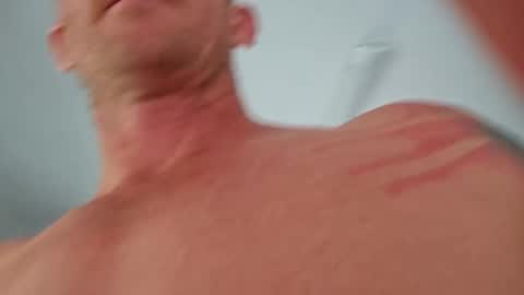 Snapshot of whitehung87 chatting on February 2025 12:43:01 AM whitehung87 online show from February 2025 12:43:01 AM