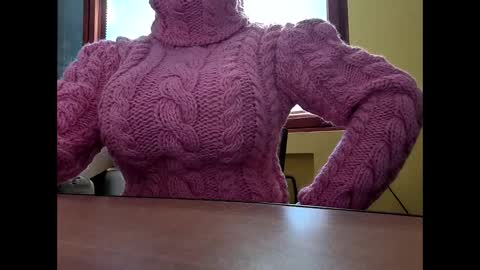 whitesweater online show from September 2025 06:15:02 AM