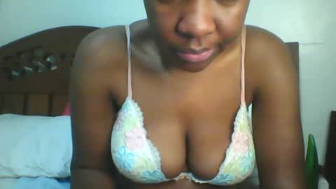 Snapshot of whitney_ly chatting on June 2026 05:21:02 AM whitney_ly online show from June 2026 05:21:02 AM