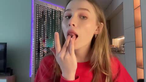 Alisa online show from January 2025 10:19:01 AM