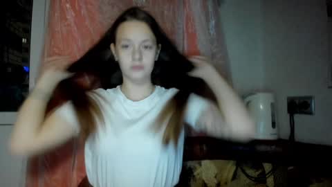 Snapshot of why_again_me chatting on December 2024 11:16:01 PM Veronica online show from December 2024 11:16:01 PM
