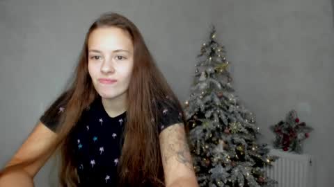 Snapshot of why_again_me chatting on December 2024 09:54:01 PM Veronica online show from December 2024 09:54:01 PM