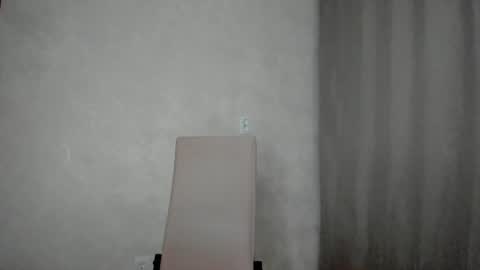 Snapshot of why_again_me chatting on January 2025 06:33:02 PM Veronica online show from January 2025 06:33:02 PM