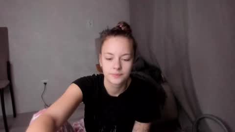 Snapshot of why_again_me chatting on February 2025 03:36:02 PM Veronica online show from February 2025 03:36:02 PM