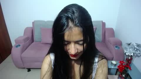 Snapshot of wifhot chatting on January 2025 12:11:01 AM Ilauren online show from January 2025 12:11:01 AM