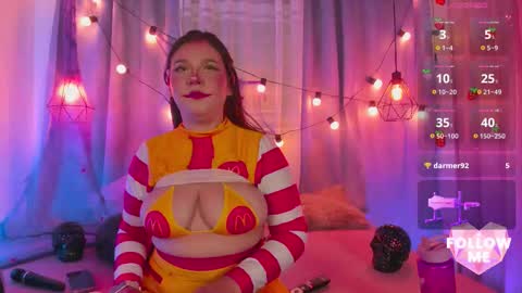 Lily  online show from October 2025 09:38:02 PM