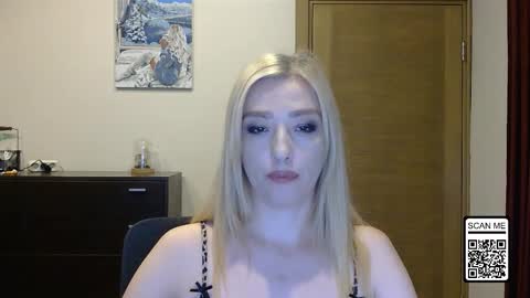 Alina online show from October 2025 02:40:01 PM