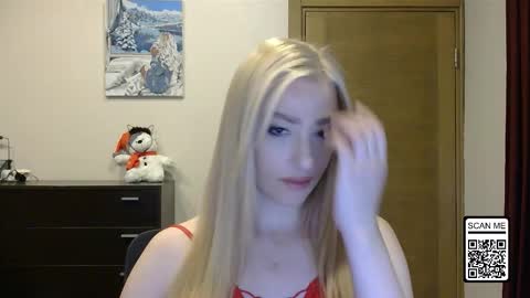 Alina online show from November 2025 03:12:02 PM