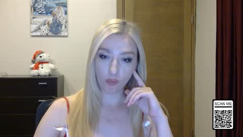 Alina online show from December 2025 07:53:02 PM