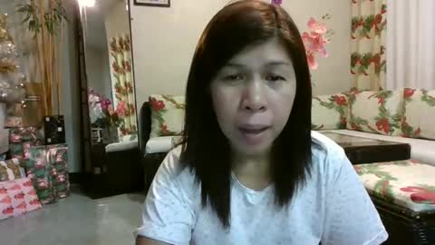 Snapshot of wildbrownchick69 chatting on December 2024 12:31:02 AM WildChick online show from December 2024 12:31:02 AM