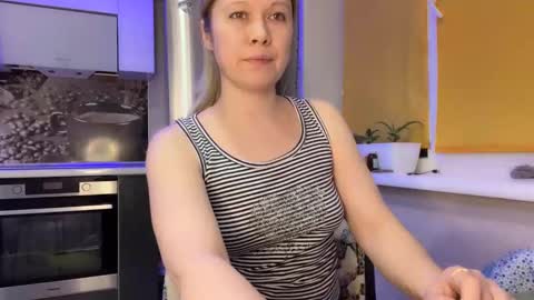 Olivia online show from January 2025 10:17:02 AM