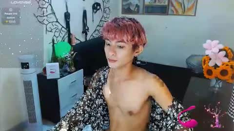 Snapshot of wildesttwinky chatting on October 2025 07:03:02 PM Arvie Rubio online show from October 2025 07:03:02 PM
