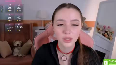 Snapshot of wildhoney_xo chatting on October 2025 06:03:02 AM Kara online show from October 2025 06:03:02 AM