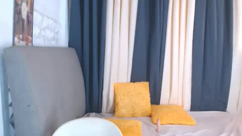 pauleen online show from January 2026 12:43:01 PM