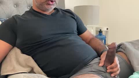 Snapshot of wildhungry chatting on January 2025 04:58:02 PM wildhungry online show from January 2025 04:58:02 PM