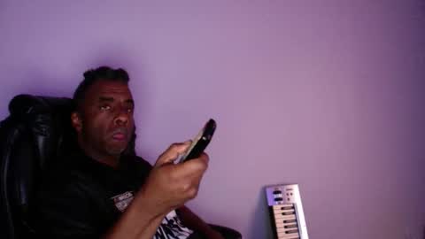 Snapshot of wildnight007 chatting on June 2026 01:18:01 AM wildnight007 online show from June 2026 01:18:01 AM