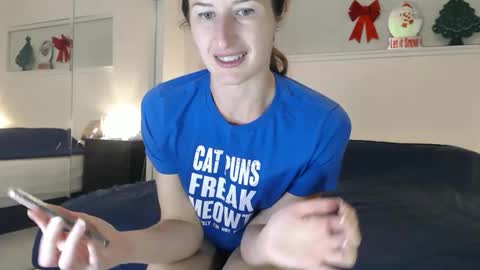 WildRose L - check my Pinned tweet if you dont see me online within 5 minutes after Ive sent email notifications online show from January 2026 01:53:02 AM