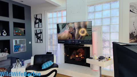 Snapshot of wildwifebarbie chatting on January 2025 07:51:02 PM Angelica 49 online show from January 2025 07:51:02 PM