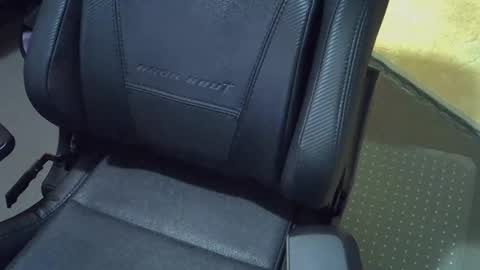 WildxxxWilly online show from March 2026 08:00:02 AM