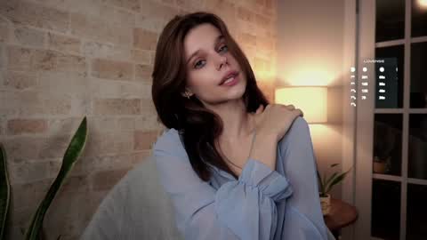 Snapshot of willalwaysloveyouuuuu chatting on January 2025 01:10:02 AM Eva online show from January 2025 01:10:02 AM