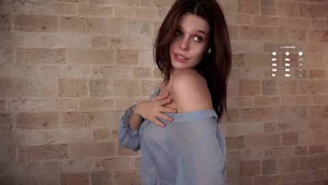 Snapshot of willalwaysloveyouuuuu chatting on January 2025 04:13:01 AM Eva online show from January 2025 04:13:01 AM