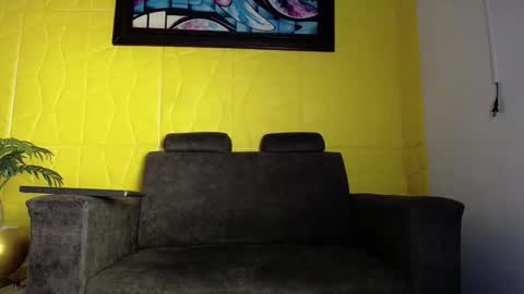 Snapshot of william_parra55 chatting on December 2025 01:42:01 PM William Parra online show from December 2025 01:42:01 PM