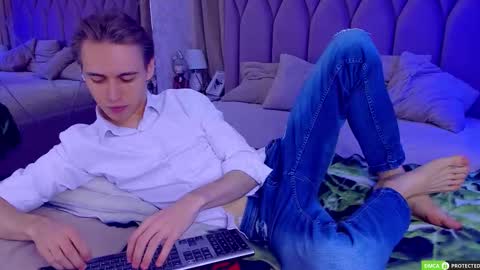 William online show from October 2025 03:17:02 AM