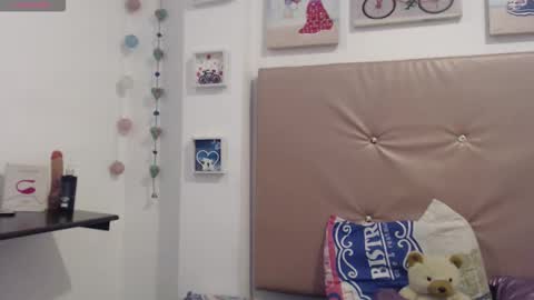 willians__ online show from November 2025 03:06:01 AM