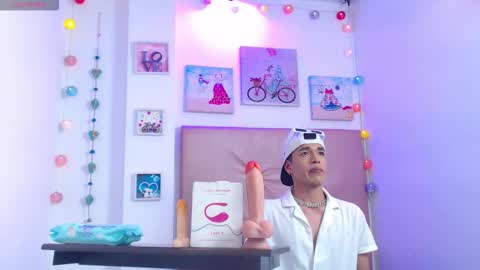 willians__ online show from November 2025 04:27:01 AM