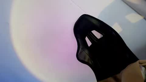 Snapshot of willing_and_wet chatting on October 2025 06:00:02 AM LE XI online show from October 2025 06:00:02 AM