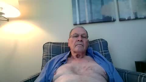 Snapshot of willnedoher chatting on January 2025 04:36:01 PM Willhedoher online show from January 2025 04:36:01 PM