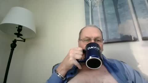 Snapshot of willnedoher chatting on January 2025 01:41:02 PM Willhedoher online show from January 2025 01:41:02 PM