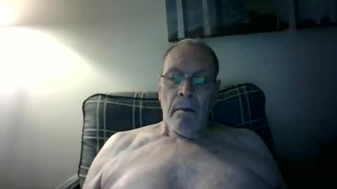 Snapshot of willnedoher chatting on September 2025 01:38:01 PM Willhedoher online show from September 2025 01:38:01 PM