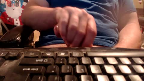 Snapshot of willowstick chatting on October 2025 03:52:01 PM DrainMyBalls online show from October 2025 03:52:01 PM