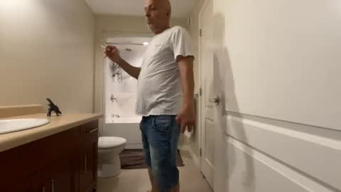 wills4pleasure online show from August 2026 02:02:02 AM