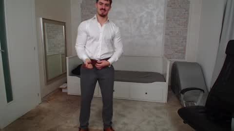 WilsonJules online show from December 2024 02:27:02 PM