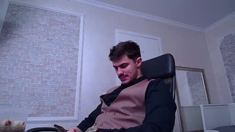 WilsonJules online show from January 2025 05:30:01 PM