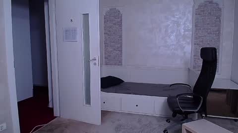 WilsonJules online show from January 2025 07:50:01 PM